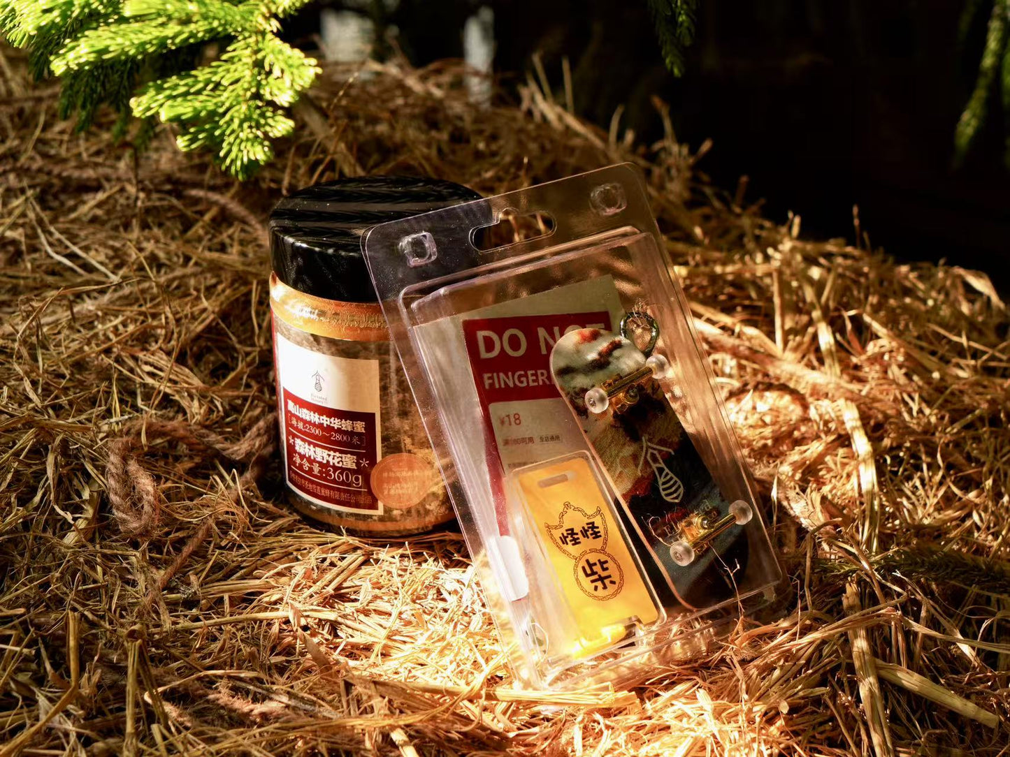 Elevated Honey X GGC Special Graphic Decks (Only for Hong Kong)