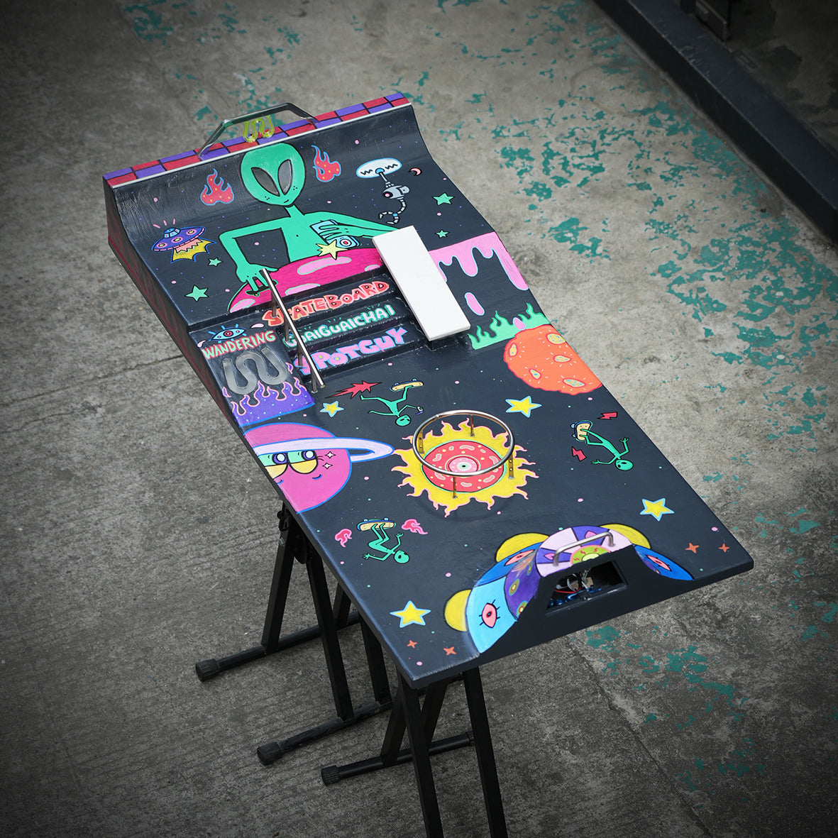 Wandering X Spotguy Alien Fingerboard Park