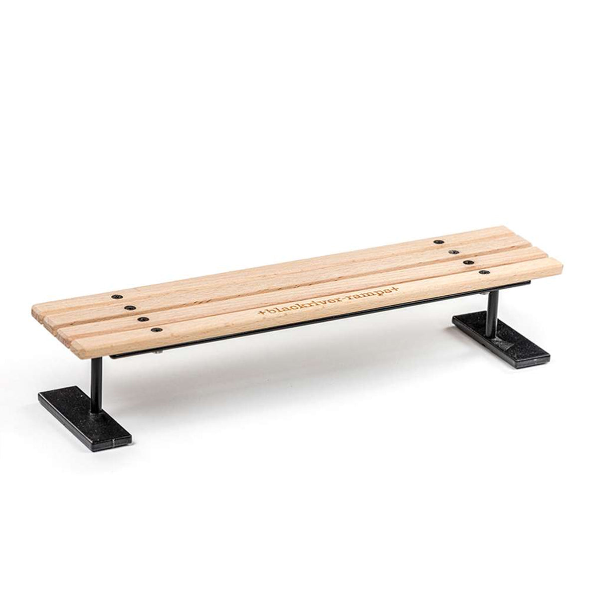 Blackriver: Street Bench
