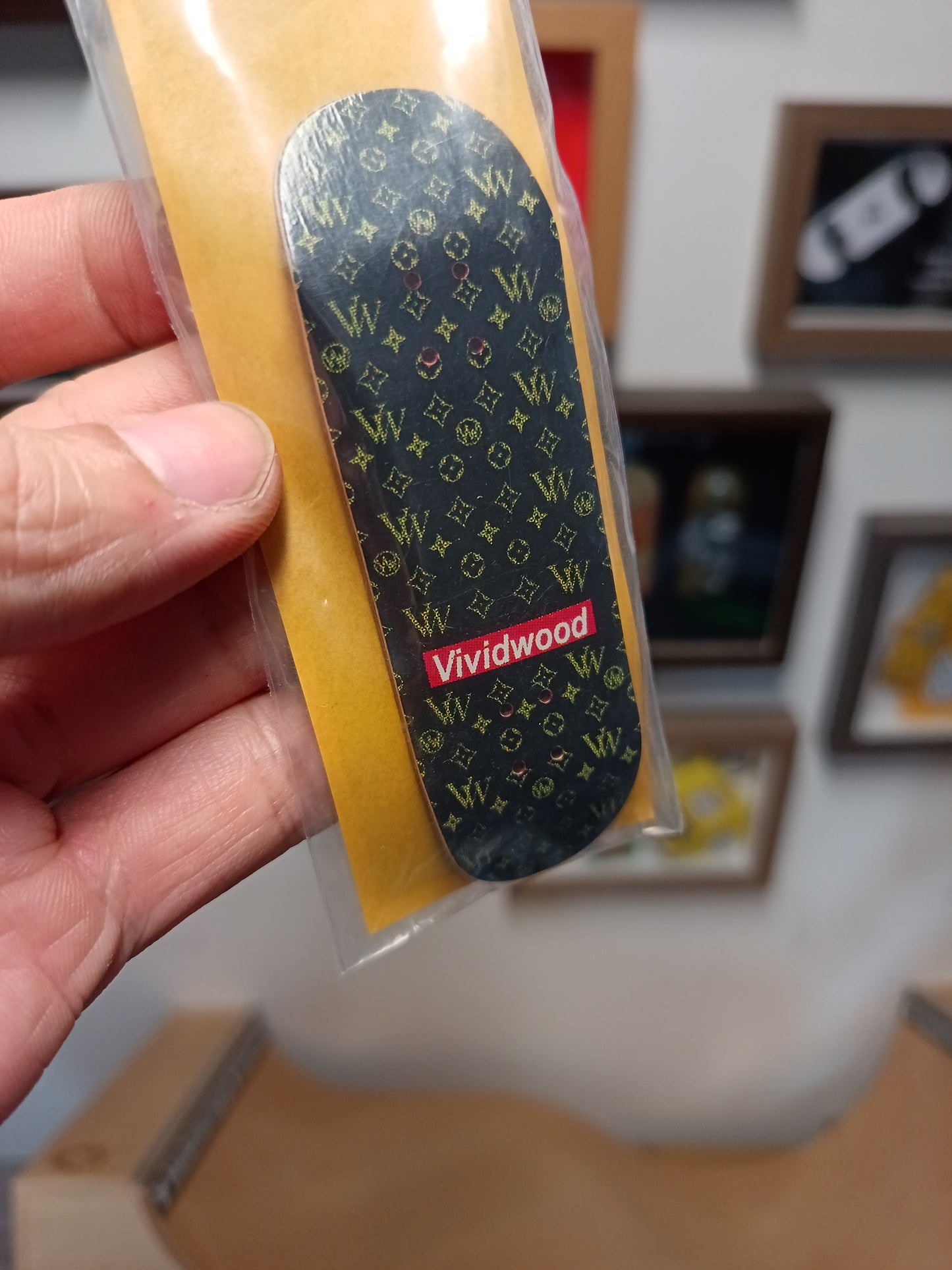 Vividwood Deck (Sizzle)