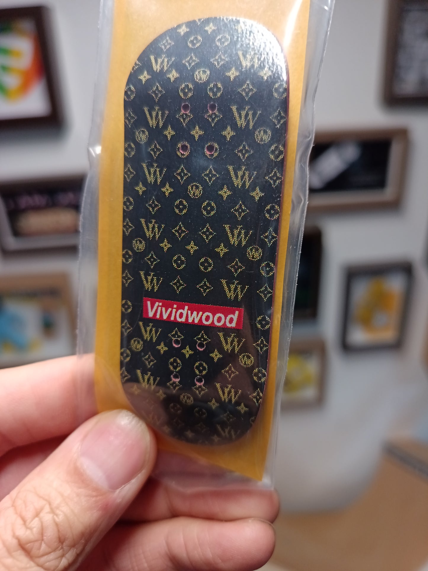 Vividwood Deck (Grill)