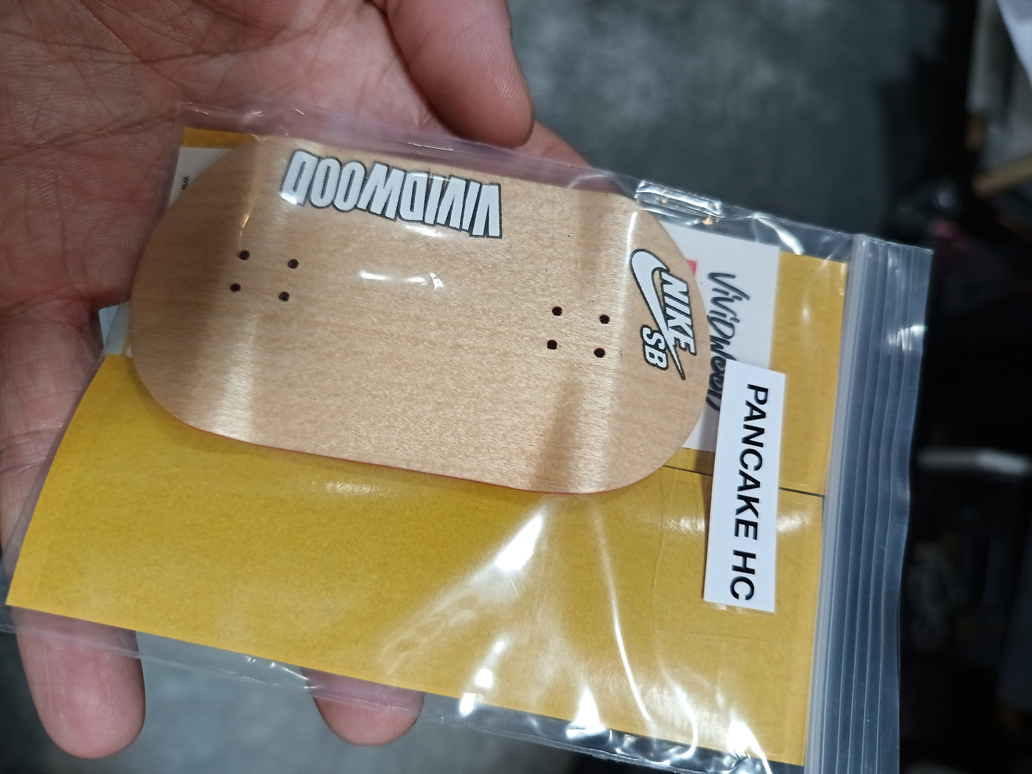 Vividwood Deck (Pancake)