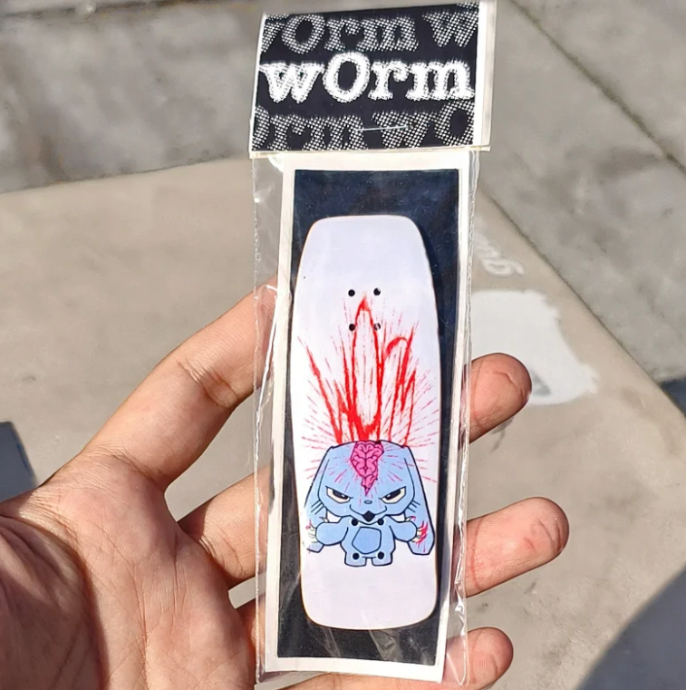 W0rm Decks