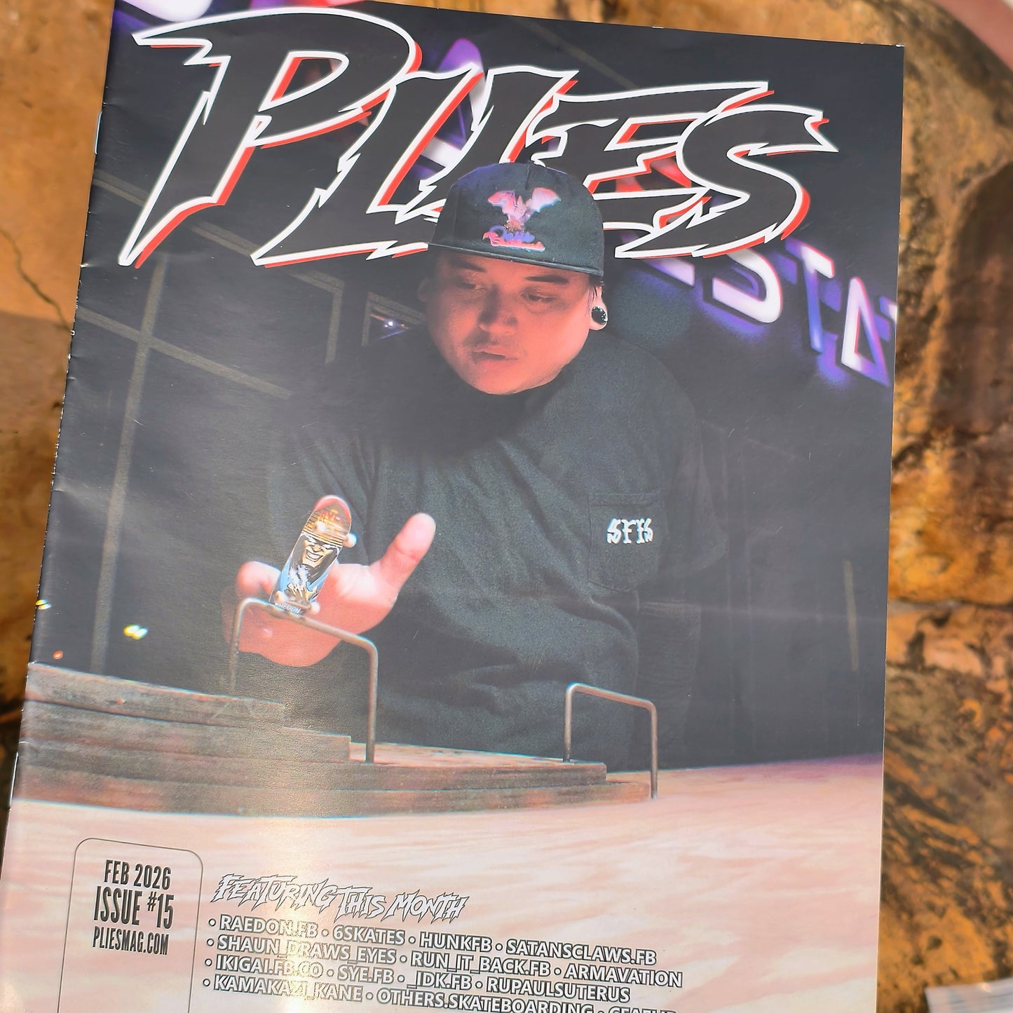 Plies Magazines