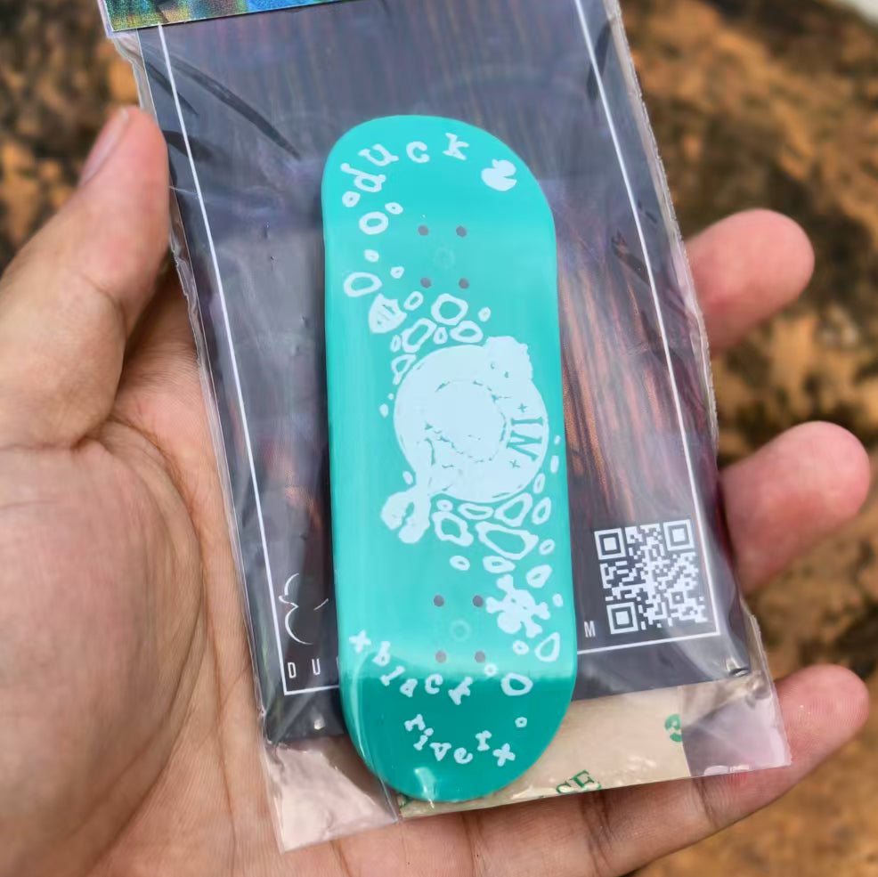 D16 Duck Decks
