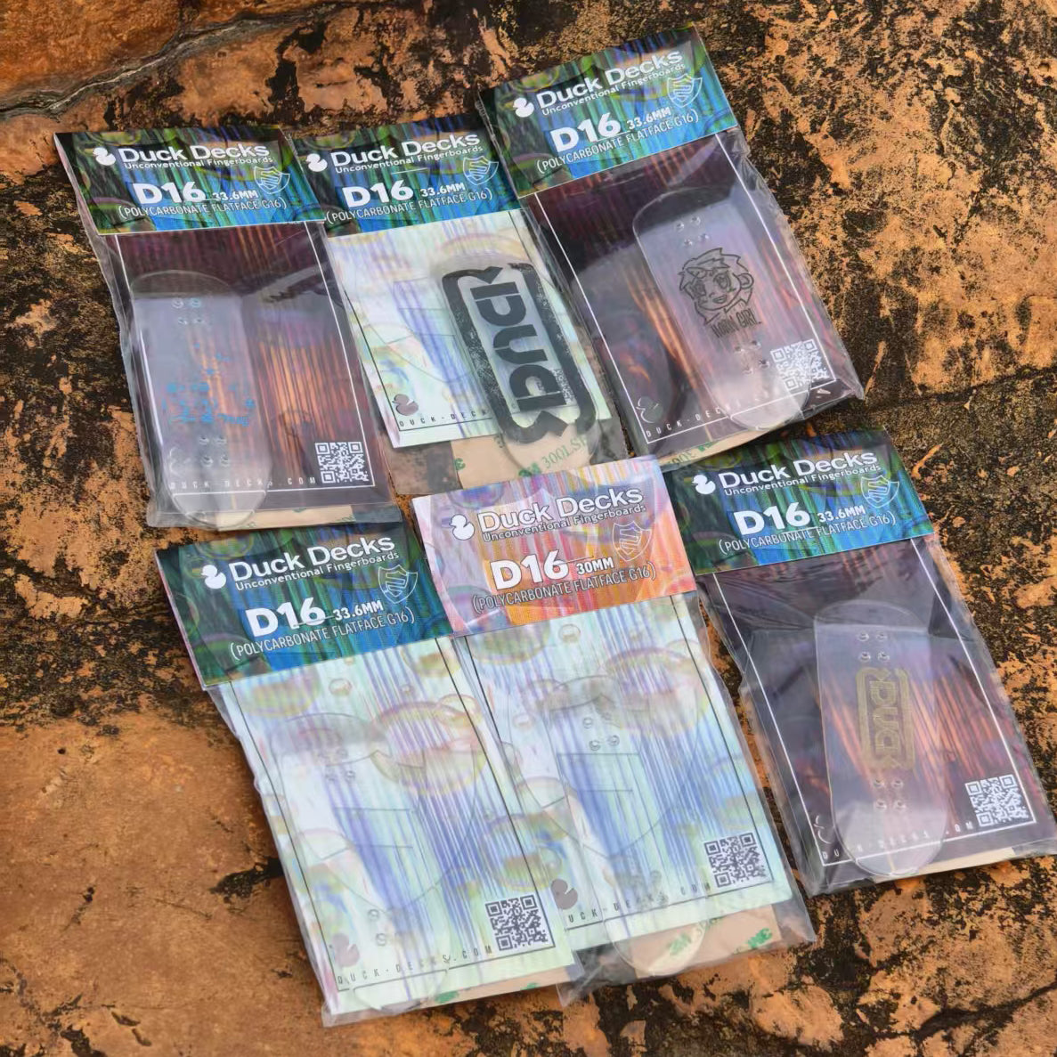 D16 Duck Decks