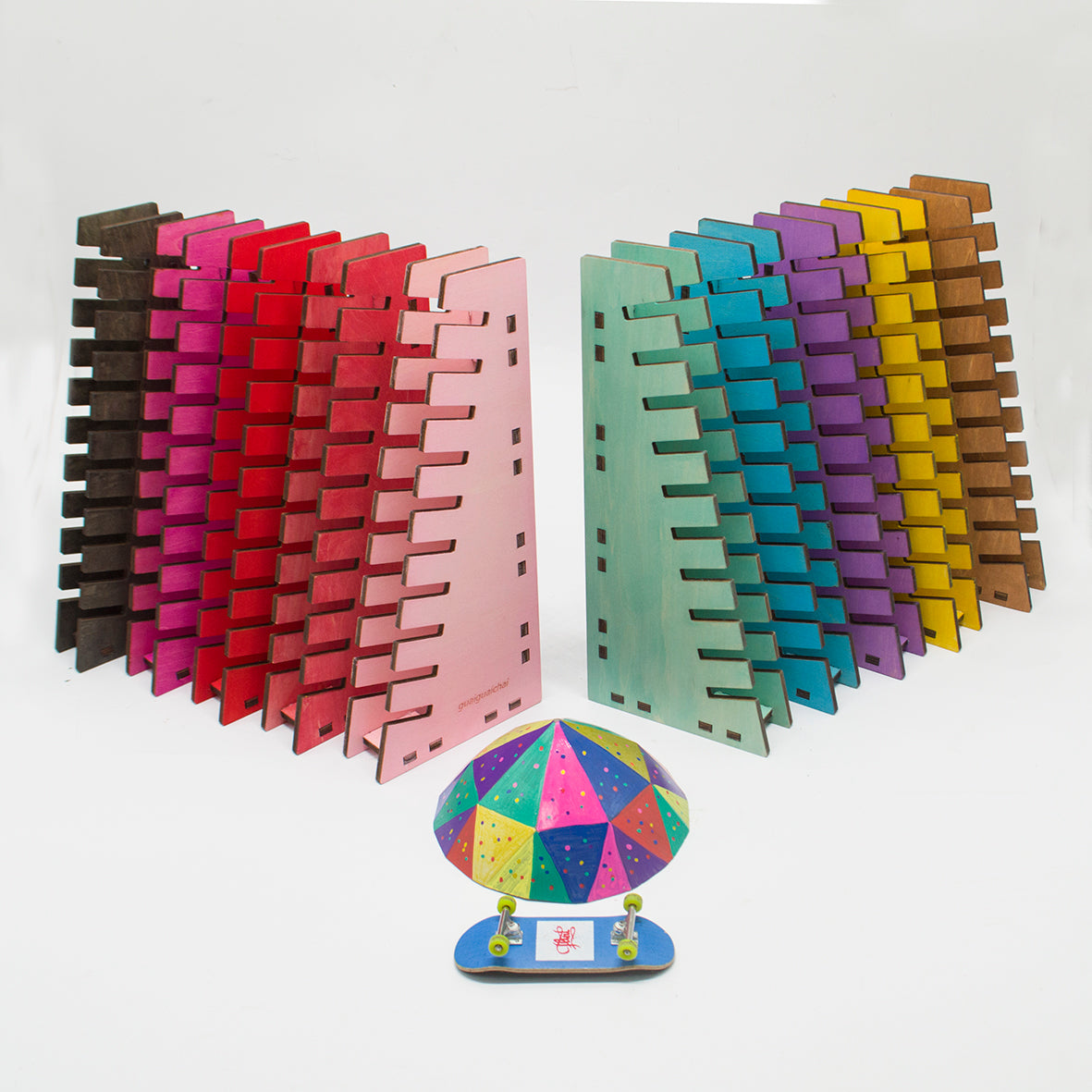 Workshop Finger Racks Fingerboard Racks (10-Slots) – Guaiguaichai Workshop