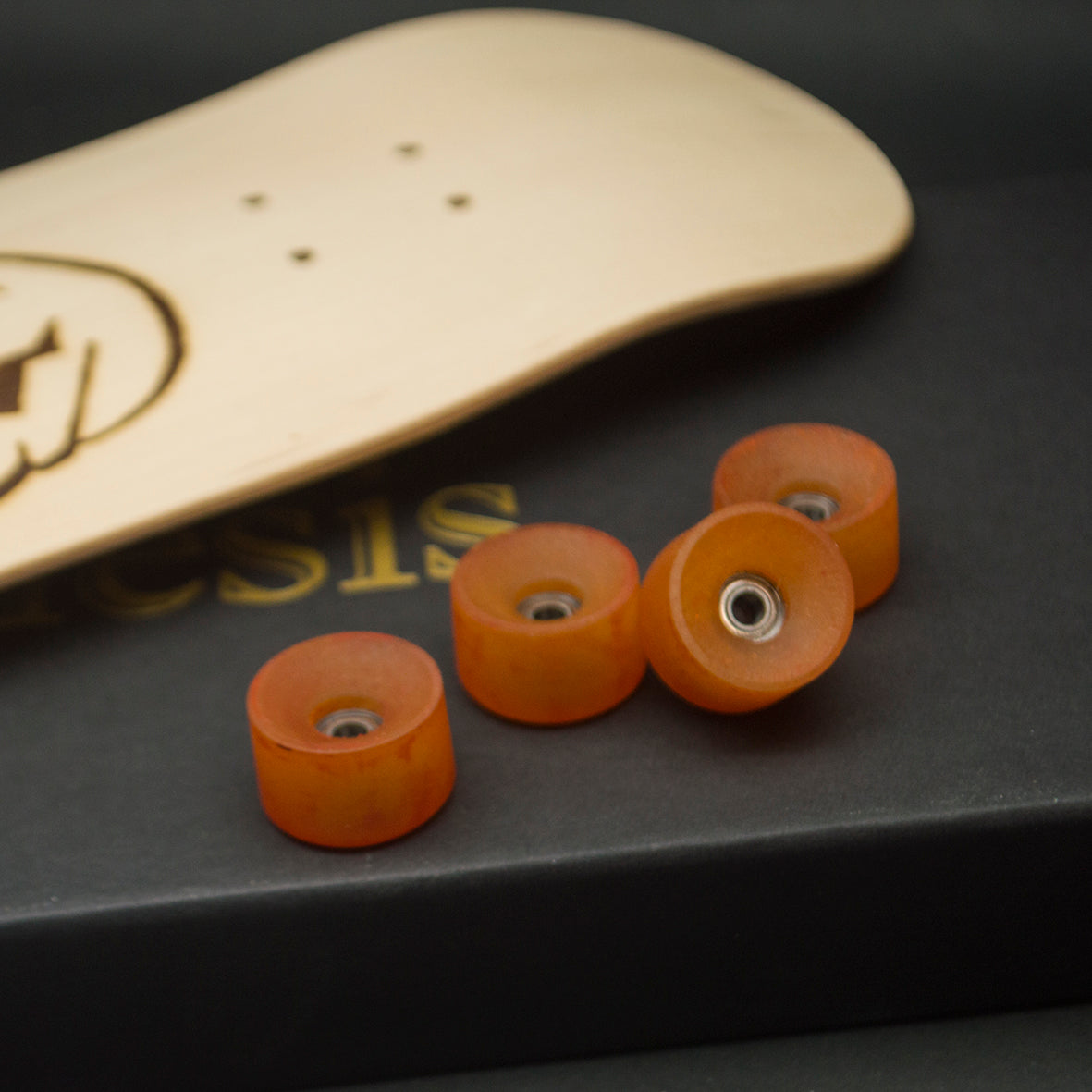 Genesis Handboards