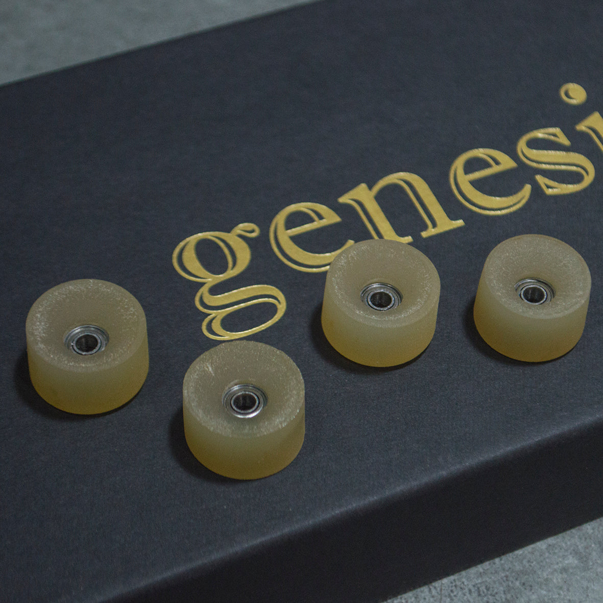 Genesis Handboards